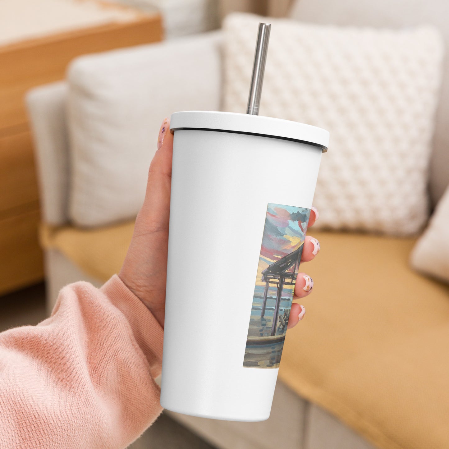 San O Shack Insulated tumbler with a straw